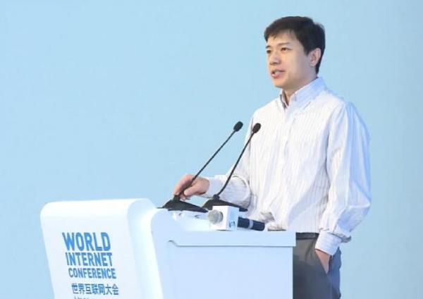 <em>李</em><em>彥</em><em>宏</em>運(yùn)用“百度AI尋人”技術(shù)幫助上千個(gè)家庭團(tuán)聚