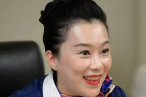 <em>畢</em>楠——川航英雄機組乘務(wù)員