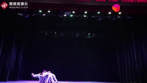 當代女子群舞《八女投江》，愛國、熱血、積極向上！