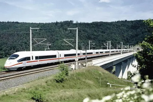 <em>課件</em>：<em>鐵道</em><em>機車</em><em>運用</em><em>與</em><em>維護</em><em>專業</em>《<em>列車</em><em>制動</em><em>技術</em>—基礎<em>制動</em>裝置》
